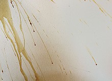 Jak malować białą farbą ścianę z zaciekami i plamami?